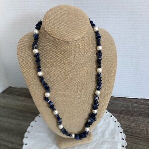 Vtg Lapis Chip Beaded Necklace